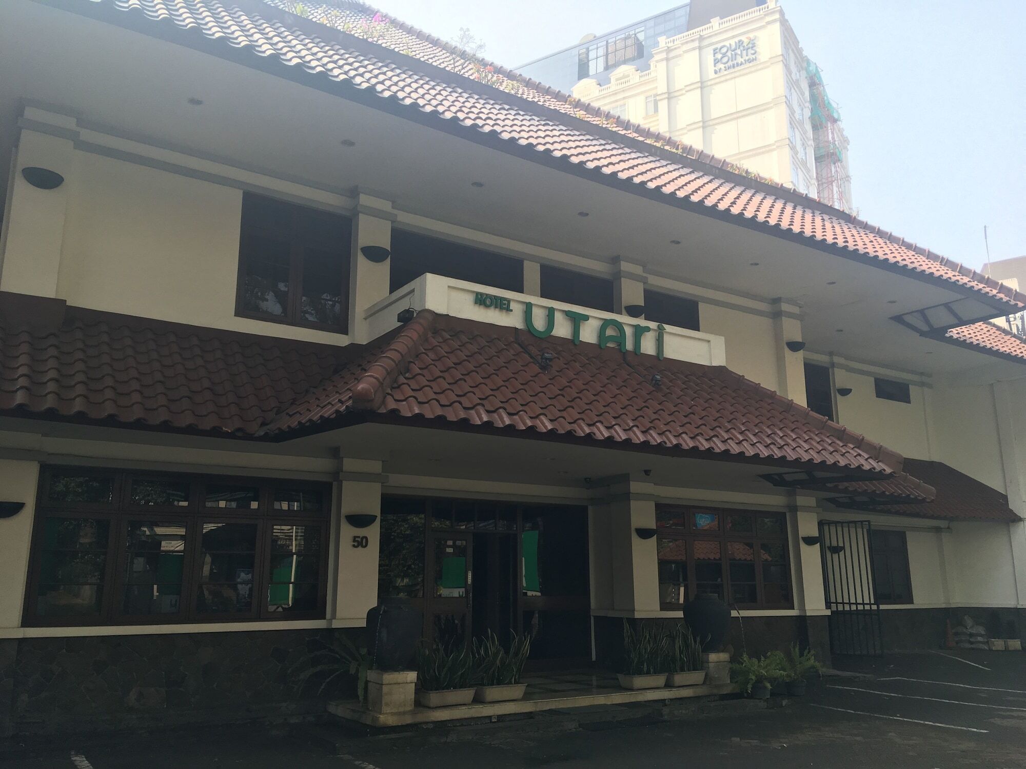 Hotel Utari Dago Бандунг Экстерьер фото